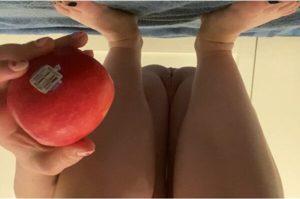 darlingdaisiess fisting, apple insertion in asshole